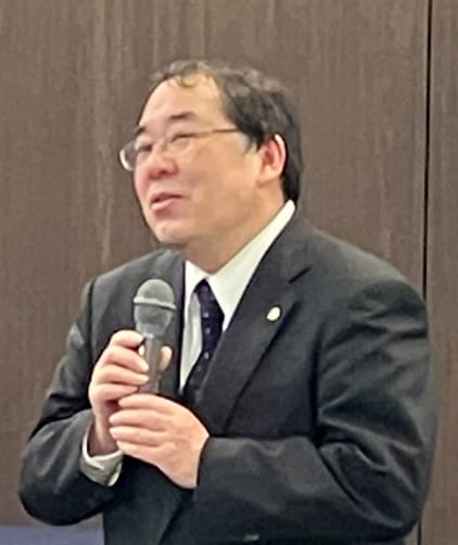 市川 聡夫 氏